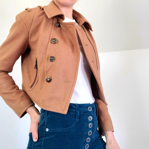 Wool crop jacket - Picture 10 of 16